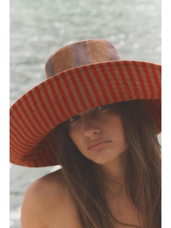 ZARA REVERSIBLE STRIPED LINEN HAT main image 6